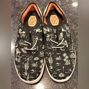 Hey Dude Men’s Black Conway Canvas Cactus Desert Print Lace-Up Sneakers